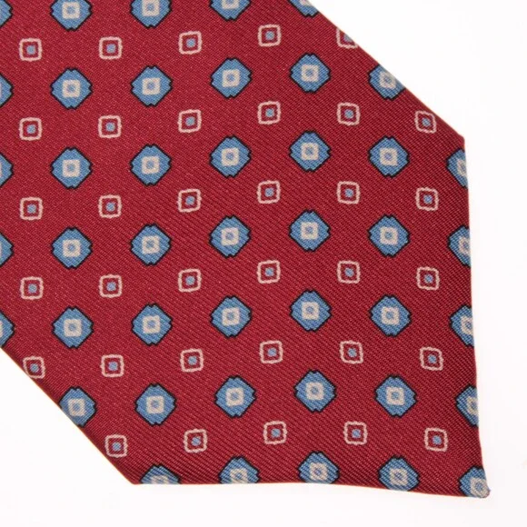 Drake's NWT Neck Tie in Red with Light Blue & White Geometric Pattern 100% Silk